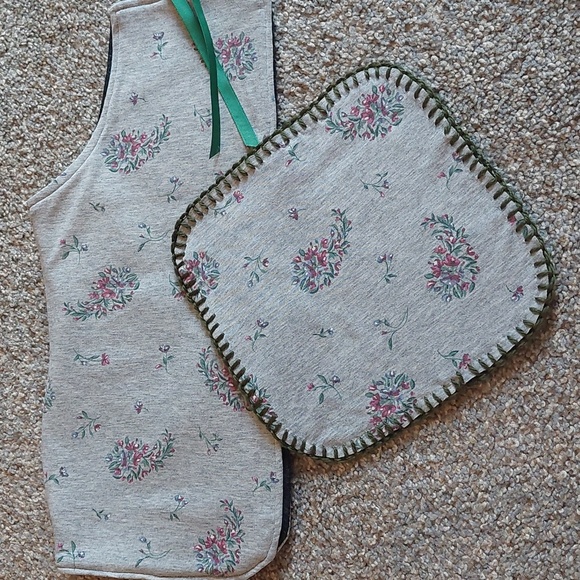 18" Doll Horse "Holiday Boquet" Blanket & Saddle Pad Set - Picture 4 of 5